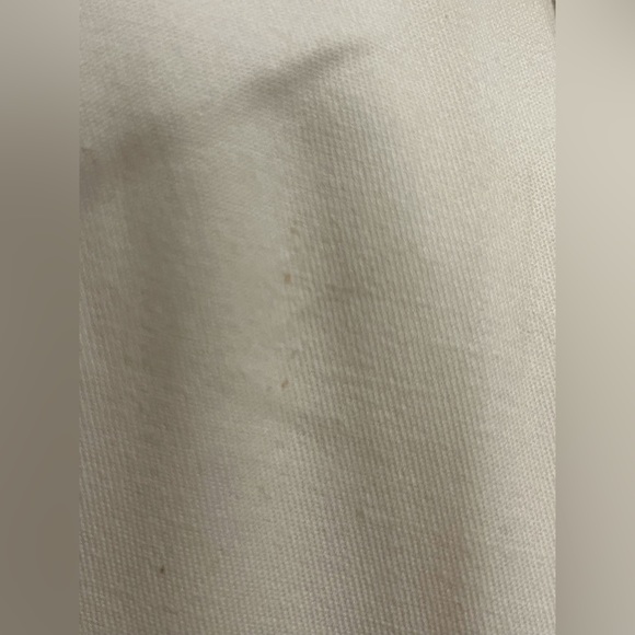 Alice + Olivia Cream Mini Skirt with Black Belt - Picture 8 of 8